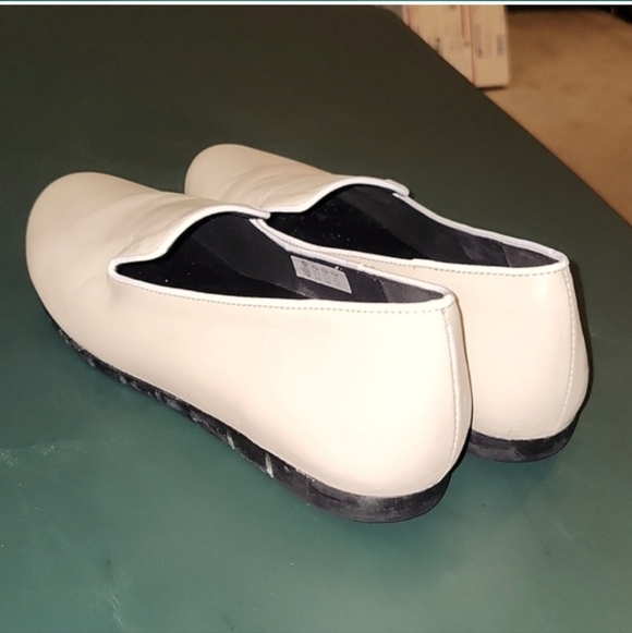 Sabrina, Size 10 white leather flats rubber sole - Picture 2 of 6